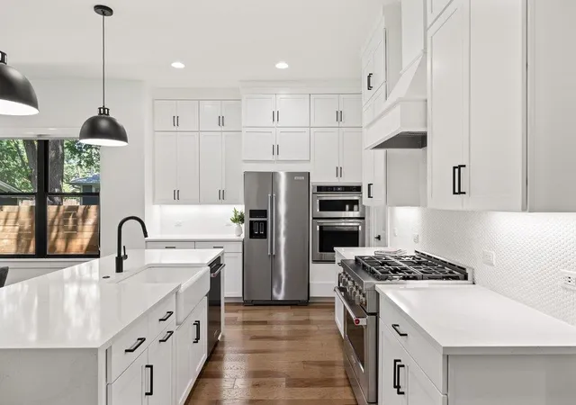 Photo 3 of Single family home for sale at 1212 Madison Ave, Austin, TX 78757 | MLS# 6976952 | Listing updated on 2026-09-21