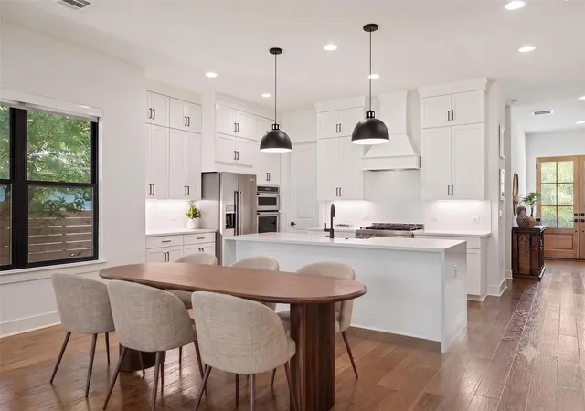 Photo 3 of Single family home for sale at 1212 Madison Ave, Austin, TX 78757 | MLS# 6976952 | Listing updated on 2026-09-21