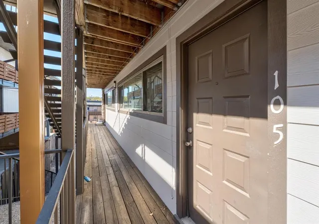 3rd image of 2404 Longview St, Austin, TX 78705