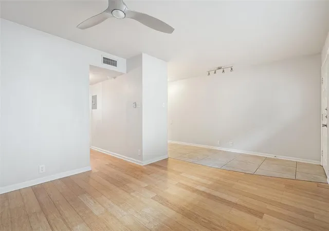 4th image of 2404 Longview St, Austin, TX 78705