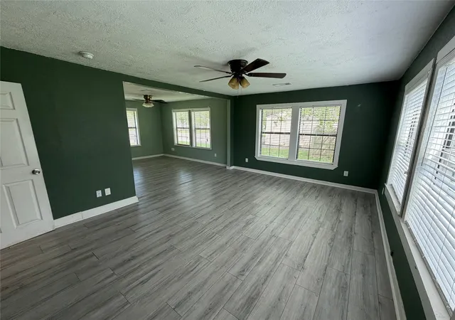 2nd image of 1401 E 29th St, Bryan, TX 77802 | MLS# 7941466