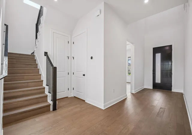 Photo 3 of Single family home for sale at 1313 Robin Trl, Round Rock, TX 78681 | MLS# 6555636 | Listing updated on 2026-10-06