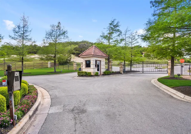 40th image of 407 Bella Montagna Cir, Austin, TX 78734 | MLS# 9749777