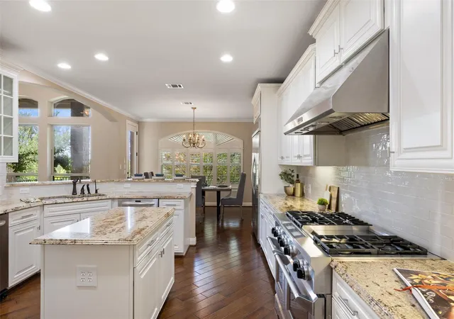 4th image of 407 Bella Montagna Cir, Austin, TX 78734 | MLS# 9749777