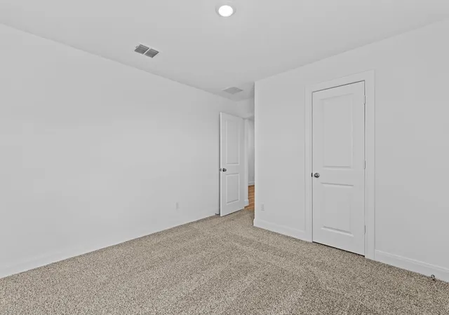 5th image of 127 Union Pacific Dr, Cedar Creek, TX 78612 | MLS# 9870072