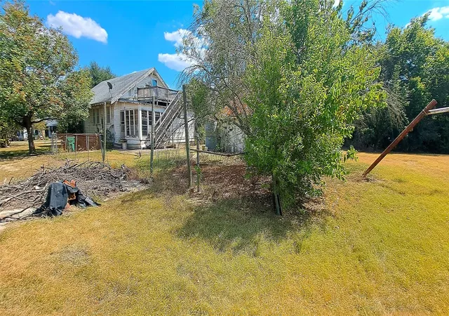 2nd image of 507 Sloan St, Taylor, TX 76574 | MLS# 7771751