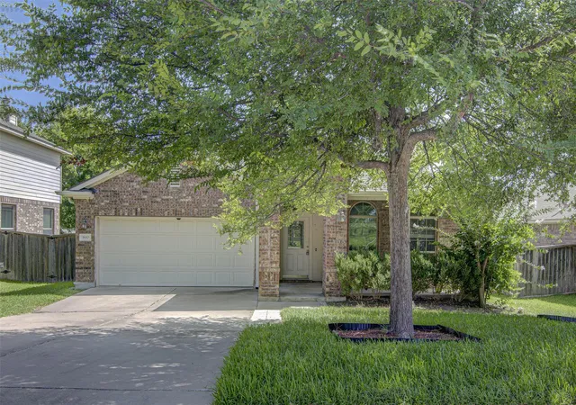 2nd image of 1610 Greenside Dr, Round Rock, TX 78665 | MLS# 5962646