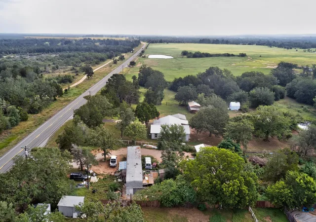 5th image of 581 Fm 2336, Bastrop, TX 78602 | MLS# 4516369