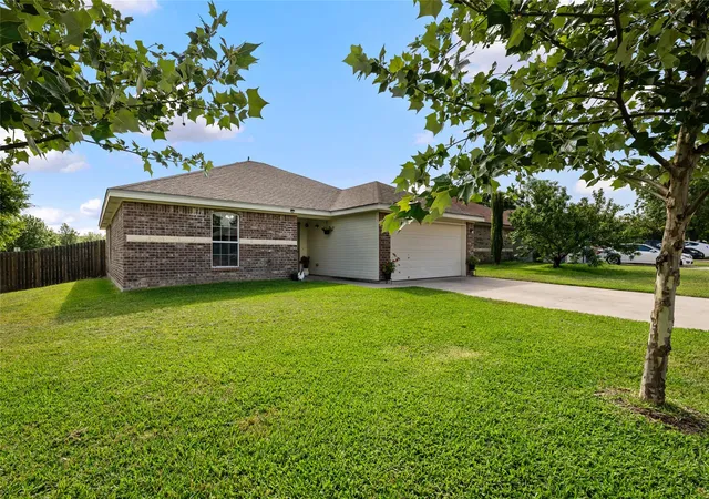 4th image of 144 Calcite Ln, Jarrell, TX 76537 | MLS# 2543202