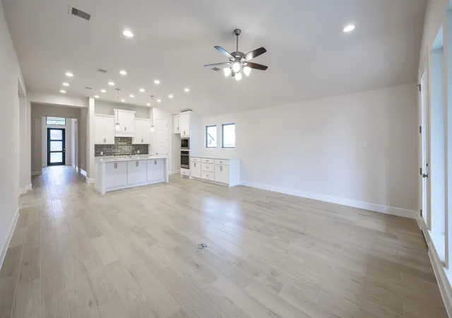 Photo 3 of Single family home for sale at 1436 Purple Petunia Ln, Georgetown, TX 78628 | MLS# 2161053 | Listing updated on 2026-10-28