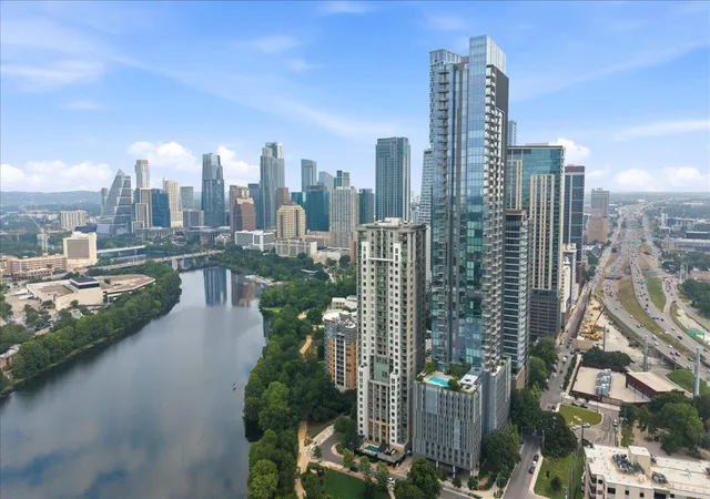 Photo 3 of Sale Pending at 44 East Ave #3304, Austin, TX 78701 | MLS# 8947667 | Listing updated on 2026-09-22