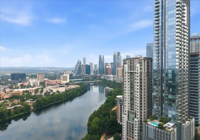 Photo 4 of Sale Pending at 44 East Ave #3304, Austin, TX 78701 | MLS# 8947667 | Listing updated on 2026-09-22