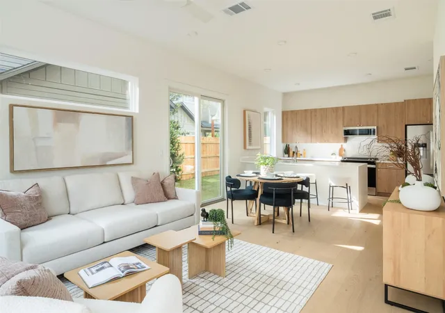 4th image of 6409 Bradsher #B, Austin, TX 78745 | MLS# 2167550