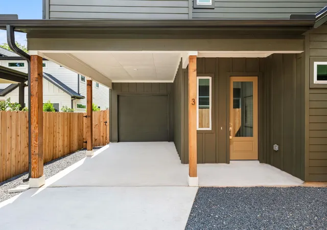 3rd image of 6409 Bradsher #C, Austin, TX 78745 | MLS# 8238077