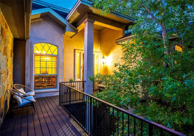 Photo 3 of Single family home for sale at 5600 Spurflower Dr, Austin, TX 78759 | MLS# 4502180 | Listing updated on 2026-10-08