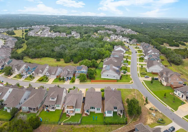 40th image of 127 Moonlit Stream Pass, Dripping Springs, TX 78620 | MLS# 2305161