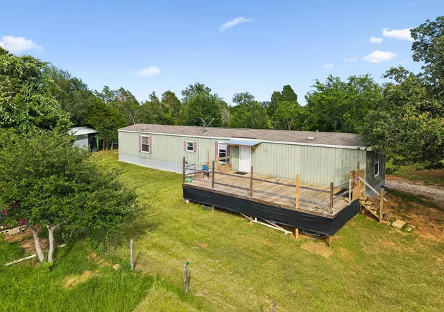 Homes for sale in Elgin, TX | 253 N County Line Rd #C, Elgin, TX 78621 | MLS# 7449781