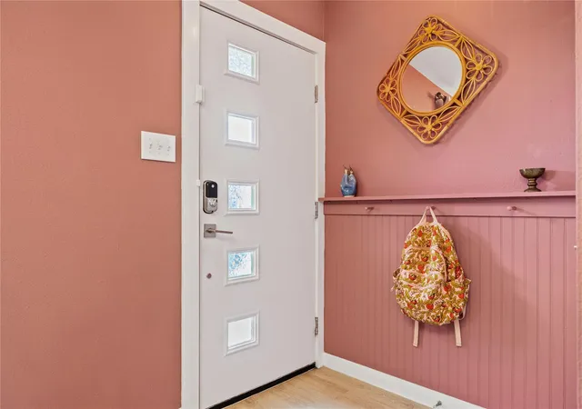 3rd image of 8605 Putnam Dr #202, Austin, TX 78757 | MLS# 8146538