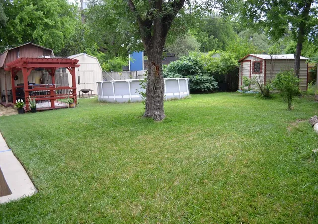 33rd image of 907 Pepperell Ct, Austin, TX 78753 | MLS# 7785440