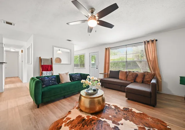 5th image of 6805 Rearden Rd, Austin, TX 78745 | MLS# 4475661