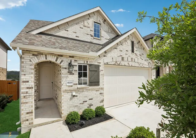 Single family home for sale at 8119 Purple Aster Pass, Lago Vista, TX 78645 | MLS# 3906435