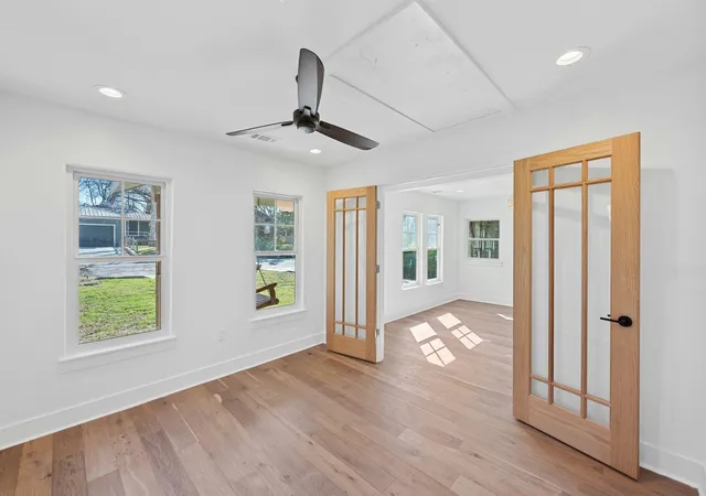 Photo 3 of Single family home for sale at 4606 Evans Ave, Austin, TX 78751 | MLS# 2158781 | Listing updated on 2026-09-04