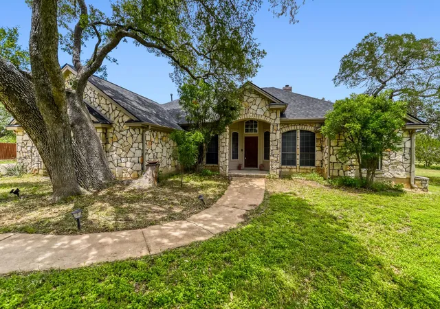 1st image of 330 Humphrey Dr, Buda, TX 78610 | MLS# 3362808