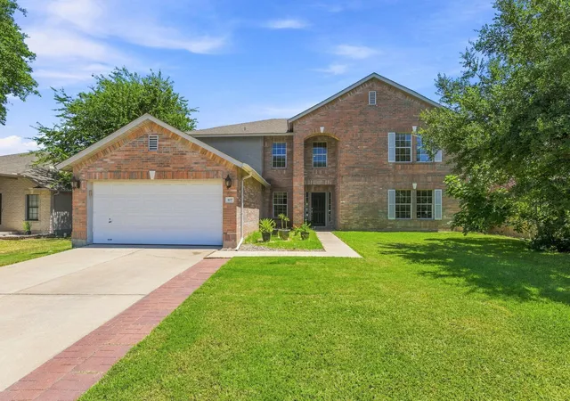 2nd image of 407 Evening Grosbeak Dr, Pflugerville, TX 78660 | MLS# 8816650
