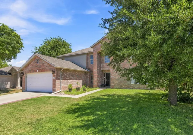 3rd image of 407 Evening Grosbeak Dr, Pflugerville, TX 78660 | MLS# 8816650