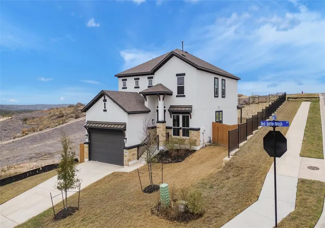 Photo 3 of Single family home for sale at 8424 Red Bottle Brush Rd, Lago Vista, TX 78645 | MLS# 3832031 | Listing updated on 2026-09-28