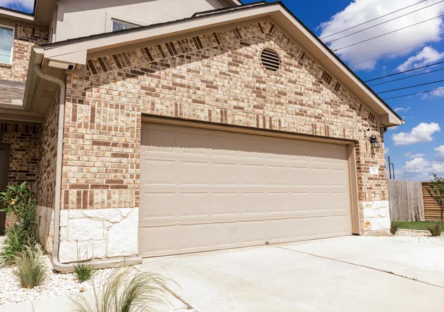 Photo 3 of Single family home for sale at 317 Frederick Dr, Georgetown, TX 78626 | MLS# 1752625 | Listing updated on 2026-09-18