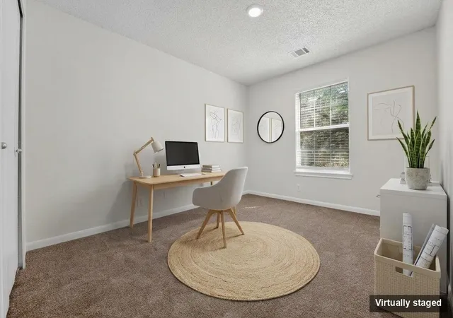 Photo 4 of Single family home for sale at 1725 Jerusalem Dr, Round Rock, TX 78664 | MLS# 6391394 | Listing updated on 2026-09-30