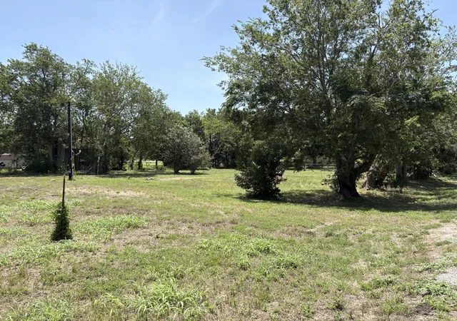 8th image of 117 Gonzales St, Paige, TX 78659 | MLS# 6525900
