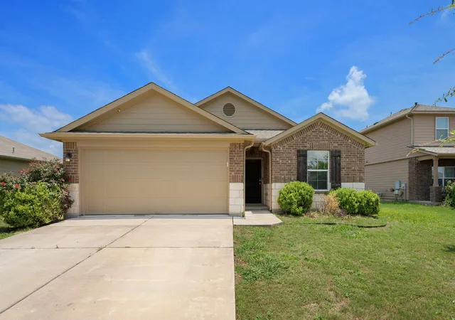 Photo 3 of Single family home for sale at 533 Luna Vista Dr, Hutto, TX 78634 | MLS# 8760989 | Listing updated on 2026-10-21