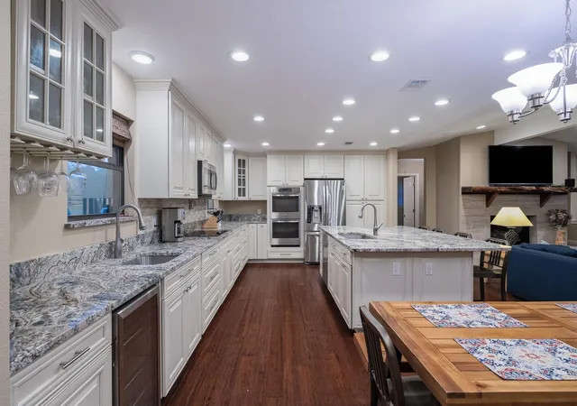4th image of 206 E Pheasant Rd, Highland Haven, TX 78654 | MLS# 2656098