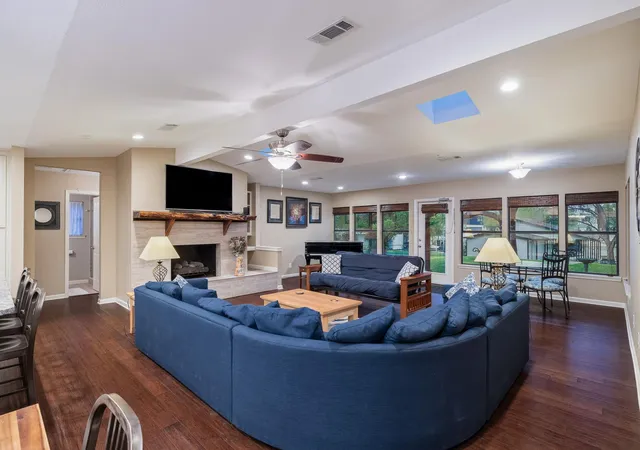 5th image of 206 E Pheasant Rd, Highland Haven, TX 78654 | MLS# 2656098