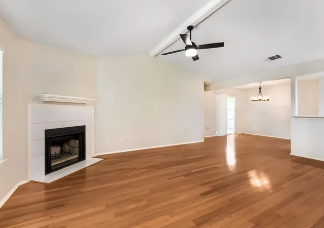 Photo 2 of Single family home for sale at 9616 Holly Springs Dr, Austin, TX 78748 | MLS# 3507136 | Listing updated on 2026-09-21