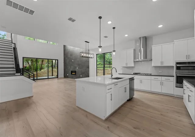 Photo 3 of Single family home for sale at 15085 Dorothy Dr, Austin, TX 78734 | MLS# 4022319 | Listing updated on 2026-09-13