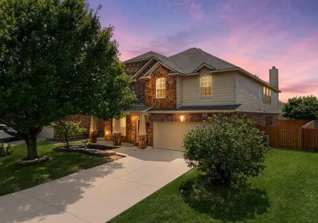 2nd image of 117 Emory Fields Dr, Hutto, TX 78634 | MLS# 1996182