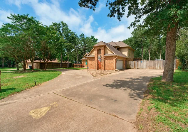 Homes for sale in Rockdale, TX | 711 Brazos Ave, Rockdale, TX 76567 | MLS# 6885628