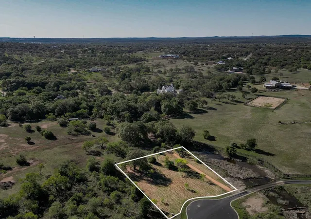 1st image of Lot 77 The Trails Pkwy, Horseshoe Bay, TX 78657 | MLS# 9556226