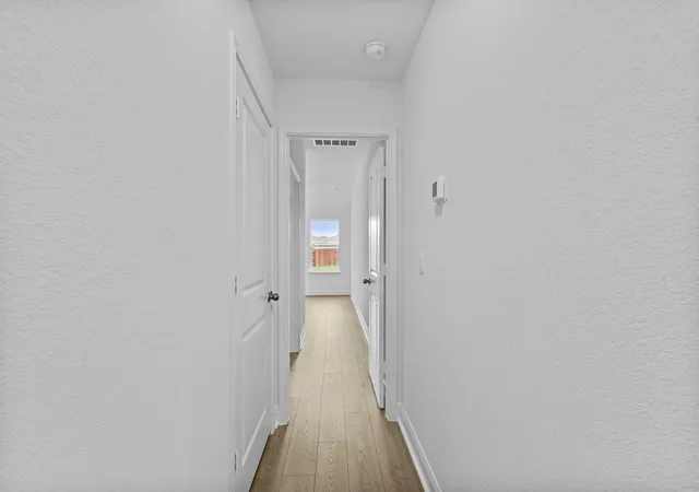 Photo 3 of Single family home for sale at 252 Rivers Edge Dr, Georgetown, TX 78628 | MLS# 3556266 | Listing updated on 2026-10-09
