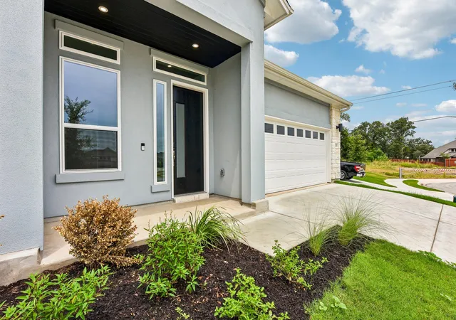 Photo 2 of Single family home for sale at 1028 Sonata Pl, Round Rock, TX 78681 | MLS# 6209017 | Listing updated on 2026-09-04