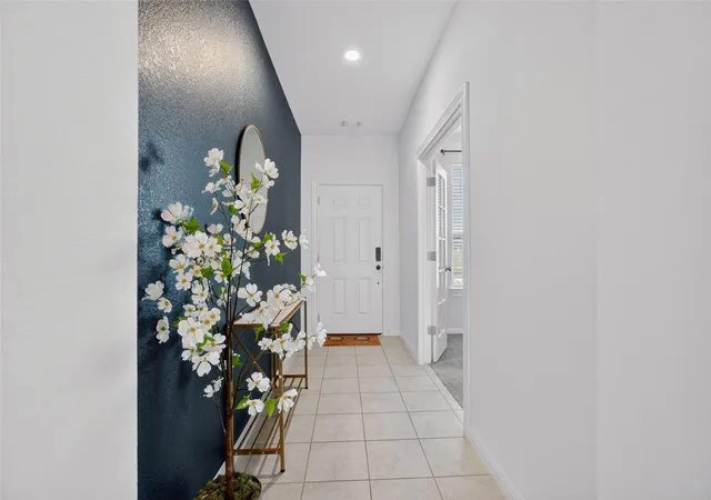 Photo 3 of Single family home for sale at 217 Sand Lily Ln, Georgetown, TX 78626 | MLS# 4498815 | Listing updated on 2026-10-09