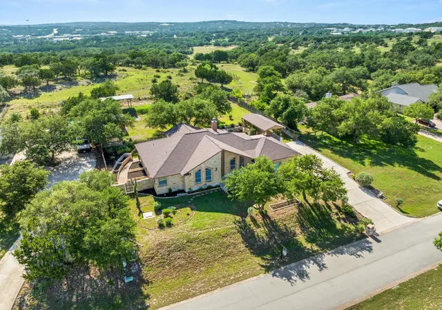 2nd image of 509 Meadow Oaks Dr, Dripping Springs, TX 78620 | MLS# 8930669
