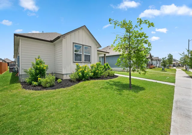 3rd image of 106 Doc Johns Dr, Hutto, TX 78634 | MLS# 5647488