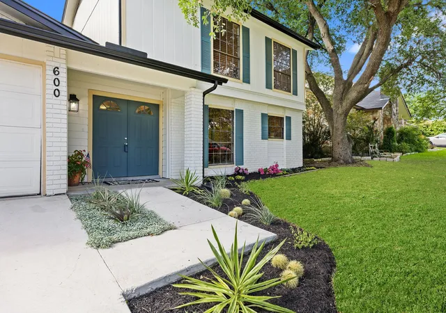 1st image of 600 Pintail Ln, Taylor, TX 76574 | MLS# 3856233