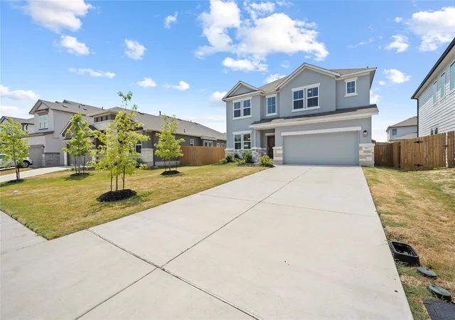 Photo 3 of Single family home for sale at 332 Stellar Wind Dr, Georgetown, TX 78628 | MLS# 5386171 | Listing updated on 2026-10-19