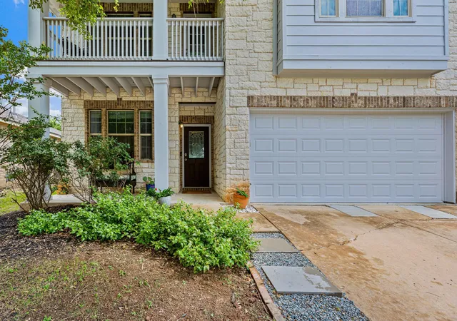Photo 3 of Single family home for sale at 4516 Tiddle Ln, Pflugerville, TX 78660 | MLS# 1354110 | Listing updated on 2026-09-23