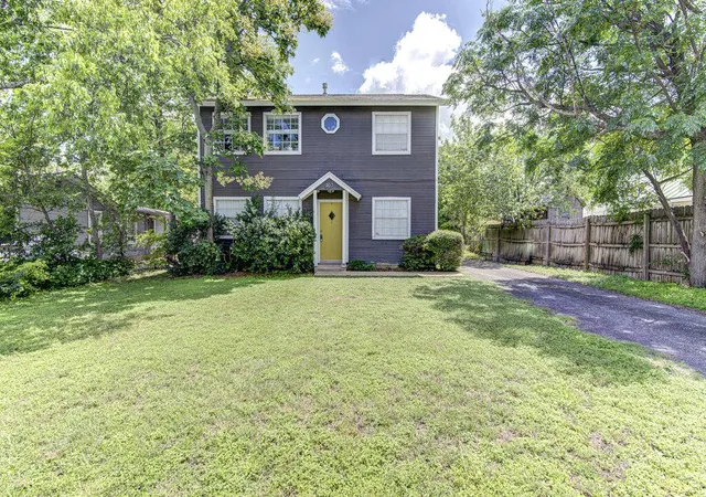 Photo 1 of House for sale at 907 Taulbee Ln, Austin, TX 78757 | MLS# 1555283 | Listing updated on 2026-09-04